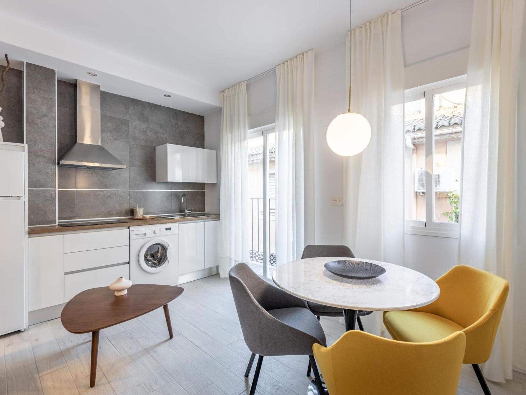 Central Stylish And Elegant 1 & 2 Bedroom Apartments I Granada Exterior foto